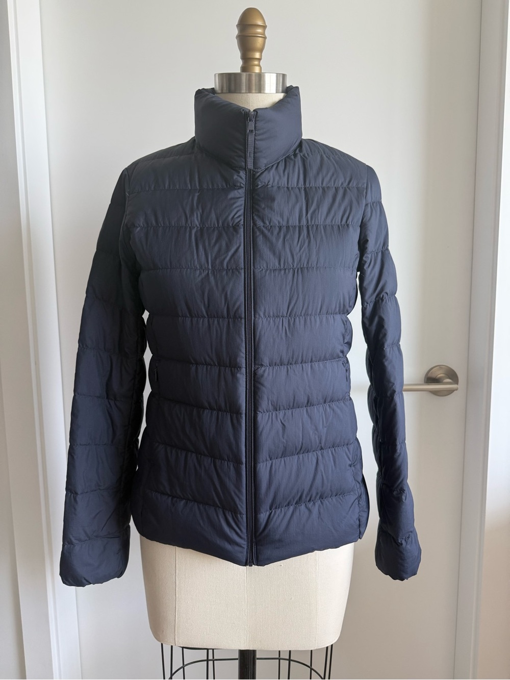 Uniqlo Light Down Jacket Navy